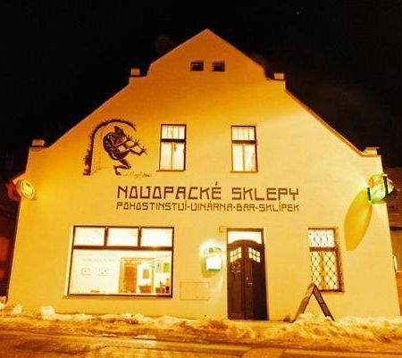 Hotel Novopacké Sklepy Nová Paka Esterno foto