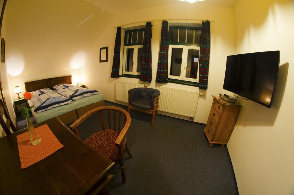 Hotel Novopacké Sklepy Nová Paka Esterno foto